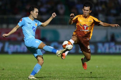 Nam Định lần đầu có điểm trên sân HAGL sau 15 năm