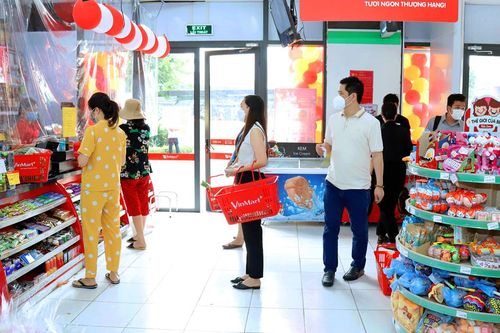 Bùng nổ cửa hàng tiện lợi, nhà bán lẻ Việt lên kế hoạch giành thị phần