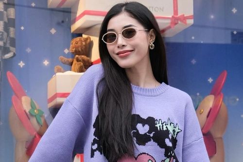 'Chân dài' bóng chuyền tiềm năng hàng đầu Việt Nam đột ngột giải nghệ, chuyển nghề và đạt thành công ấn tượng