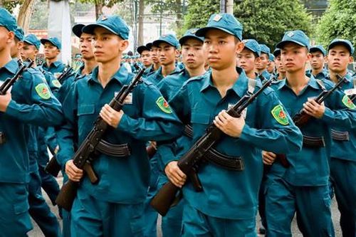 Điều kiện tham gia dân quân tự vệ