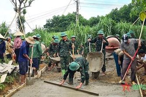 Tô thắm phẩm chất Bộ đội Cụ Hồ: Trách nhiệm, nghĩa tình với nhân dân