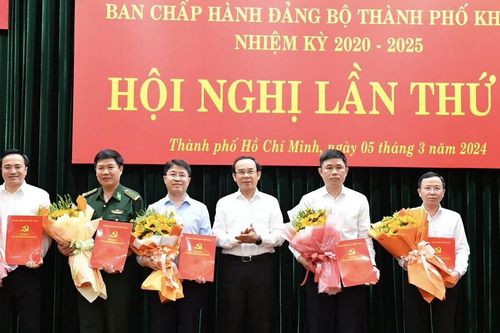 Tiến cử nhân sự - bước đột phá trong công tác cán bộ