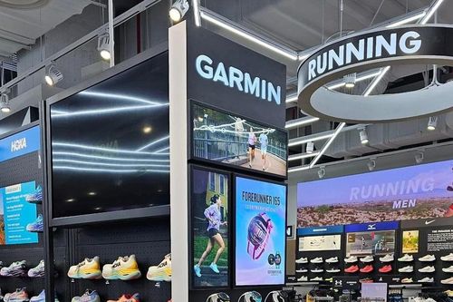 Garmin 'phủ sóng' từ cửa hàng đến lượng người dùng