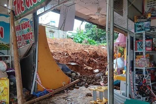 Sập tường khiến 3 trẻ nhỏ tử vong: Trách nhiệm pháp lý ra sao?
