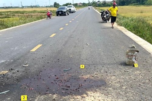 Một người đàn ông tử vong nghi do nhặt vật liệu nổ