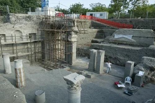 Tiết lộ mới về nơi hoàng đế đầu tiên của đế chế La Mã qua đời