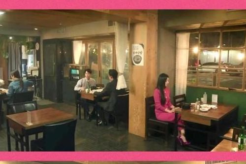 Trào lưu 'cheap moment': Giới trẻ thích thú tạo bản sao giống idol
