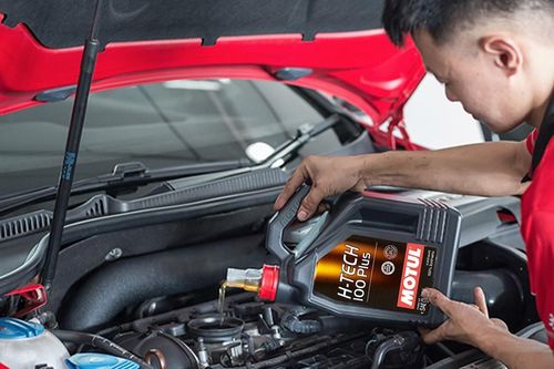 Chọn dùng dầu nhớt cho ô tô như thế nào vừa tiết kiệm, vừa giúp động cơ bền bỉ?