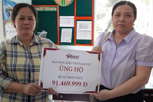 Trao hơn 90 triệu đồng đến bé Lê Nhật Duy