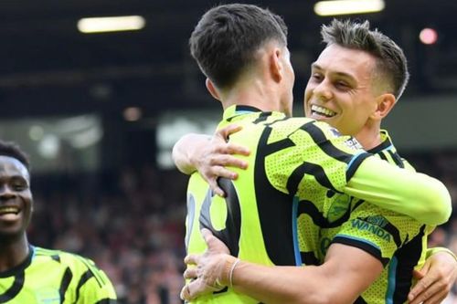 Arsenal khuất phục MU: Ngôi vương Premier League vẫy gọi