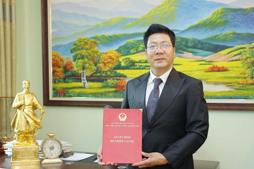 NSND Quốc Hưng làm Phó Giám đốc phụ trách Học viện Âm nhạc Quốc gia Việt Nam