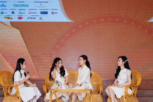 Hoa hậu Quốc gia VN 2024 với tour tuyển sinh đặc biệt tại các trường đại học
