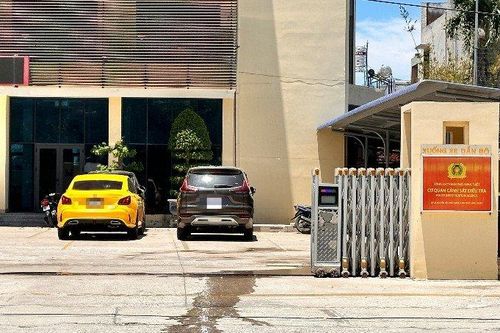 Bình Thuận: Truy tìm kẻ dùng giấy tờ giả thuê 9 ô tô rồi mang đi cầm cố
