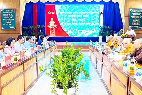 Chợ Mới họp mặt, nhân Đại lễ Phật Đản, Phật lịch 2568