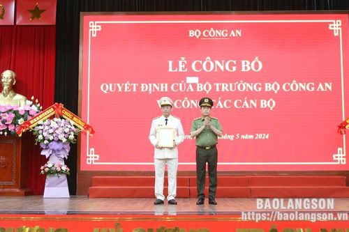 Công bố quyết định của Bộ trưởng Bộ Công an về điều động, bổ nhiệm Giám đốc Công an tỉnh Lạng Sơn