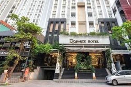Tổ chức đấu giá 2 khách sạn 4 sao để thi hành án