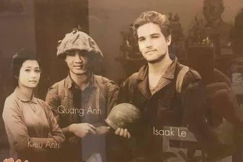 Tư tưởng Hồ Chí Minh về giữ vững chính quyền cách mạng trong Cách mạng Tháng Tám vận dụng trong xây dựng và bảo vệ Tổ quốc hiện nay