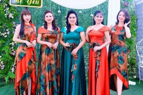 Thương hiệu thời trang Sensorial ra mắt bộ sưu tập 'Mẹ yêu' nhân ngày Mother's Day