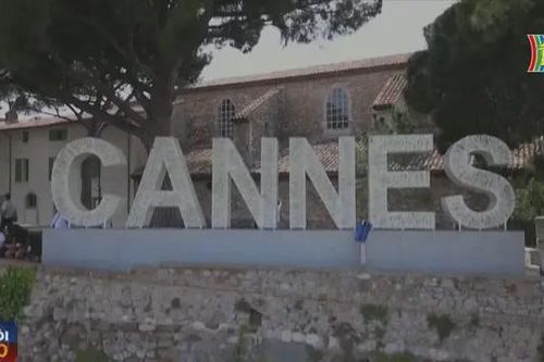 Liên hoan phim Cannes vinh danh cố đạo diễn Akira Kurosawa