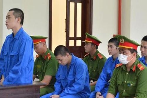 70 năm tù cho nhóm thanh niên đâm chết người
