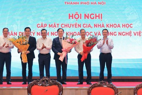 Nhà khoa học đồng hành xây dựng Thủ đô văn hiến, văn minh, hiện đại