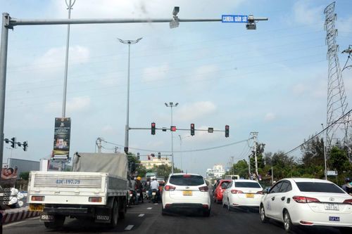 Bài 1: Người đi đường, tội phạm đều dè chừng 'mắt thần'