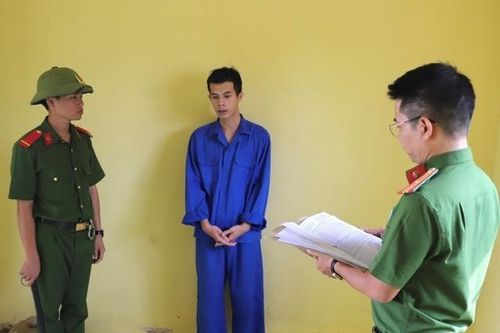 Bắt đối tượng chiếm đoạt tài sản của 700 người làm từ thiện