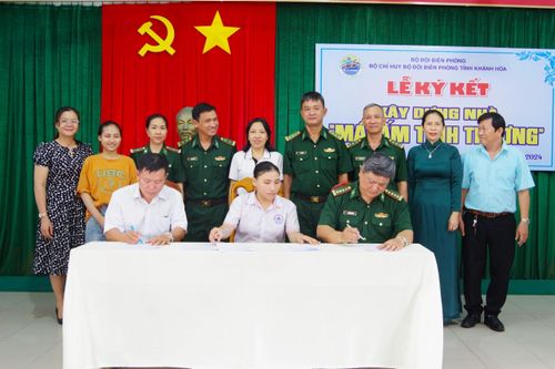 Đồn Biên phòng Cầu Bóng xây nhà tặng học sinh nghèo vượt khó