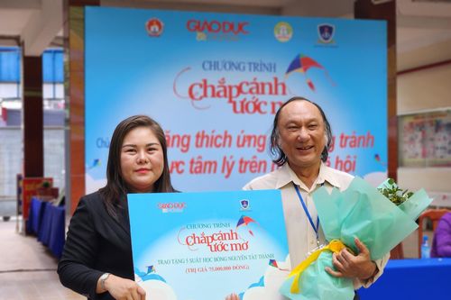 Nhiều dữ liệu vô giá trị và độc hại từ mạng xã hội