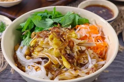 3 món ăn Việt Nam lọt top 100 món trộn ngon nhất thế giới