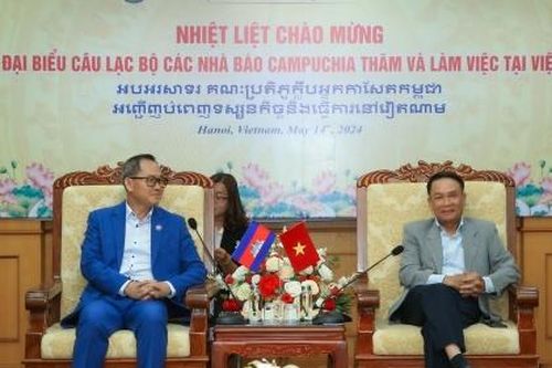 Thúc đẩy hợp tác báo chí, truyền thông giữa Việt Nam và Campuchia
