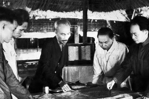 Điều khác biệt của Đại tướng Võ Nguyên Giáp so với các thống soái quân sự thế giới