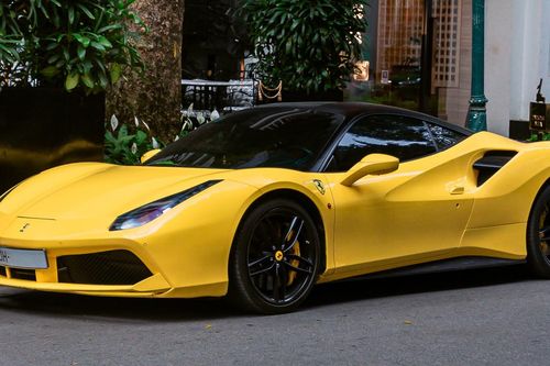 Gặp lại siêu xe Ferrari 488 8 năm tuổi từng của ông Đặng Lê Nguyên Vũ