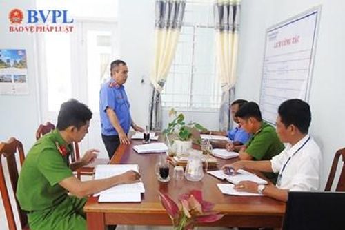 VKSND huyện Cầu Kè trực tiếp kiểm sát thi hành án hình sự tại UBND xã
