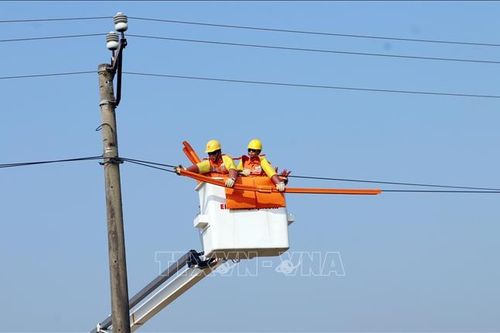 Điện lực Hưng Yên đẩy mạnh chuyển đổi số