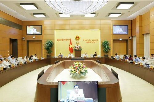 Tạo cơ chế, chính sách đặc thù vượt trội, đột phá cho Đà Nẵng, Nghệ An phát triển