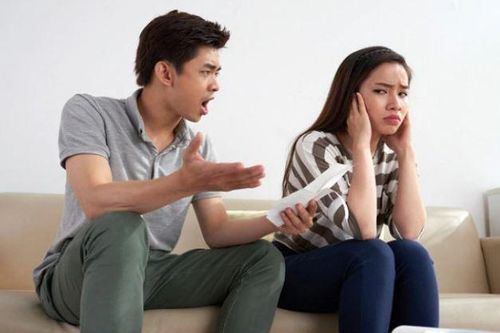 Đang còng lưng làm việc, tôi nhận được điện thoại của mẹ chồng cũ 'Về mẹ cho cả gia tài' dù đã ly hôn được 2 năm