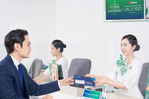 Cơ sở nào để VPBank nhân đôi lợi nhuận trong 2024?