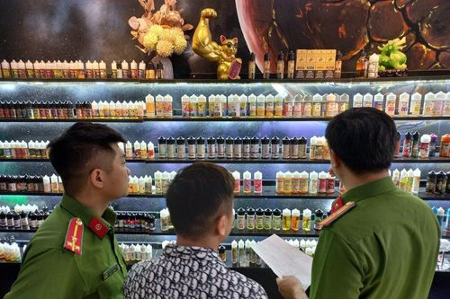 Thủ tướng yêu cầu tăng cường quản lý thuốc lá điện tử, thuốc lá nung nóng