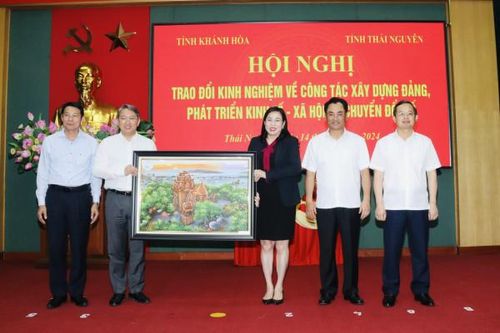 Bí thư Tỉnh ủy Nguyễn Hải Ninh thăm và làm việc tại tỉnh Thái Nguyên