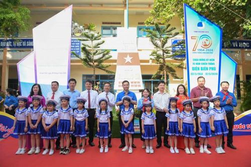 Kỷ niệm 83 năm Ngày thành lập Đội Thiếu niên Tiền phong Hồ Chí Minh (15-5-1941 - 15-5-2024) Giáo dục, chăm lo tốt cho đội viên, nhi đồng