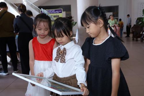 Mong ước của trẻ thơ qua những nét vẽ