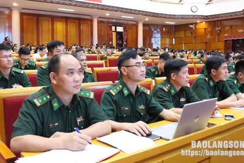 Kiên quyết đưa ra khỏi Đảng những đảng viên không đủ tư cách