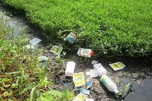 Nói 'không' với bao bì bảo vệ thực vật trên đồng
