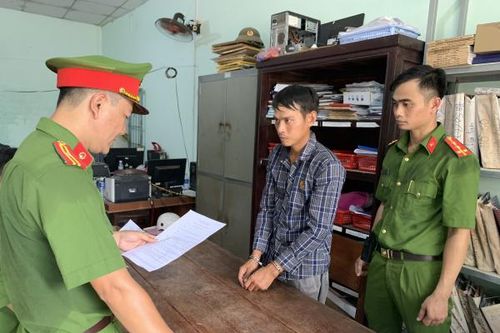 Mâu thuẫn trong lúc ca hát, nổi máu côn đồ đánh 2 người thương vong