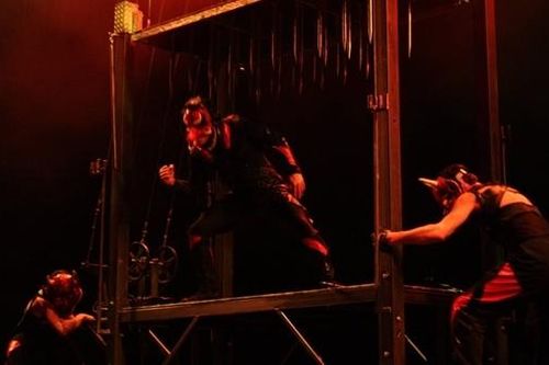 Nghệ sĩ Nhật Bản đưa Ninja và Samurai lên sân khấu xiếc Việt