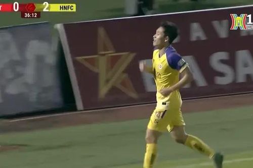 CLB Hà Nội không cải thiện vị trí sau vòng 18 V-League