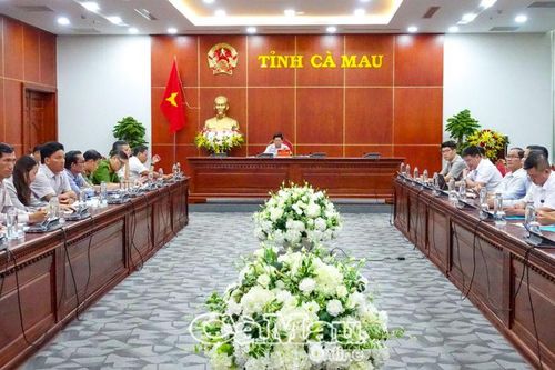 Lấy nông dân là trung tâm và động lực phát triển