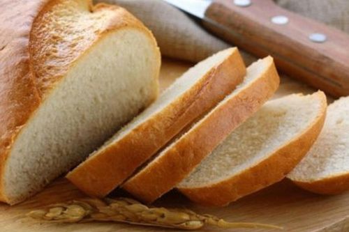 Ai không nên ăn bánh mì?