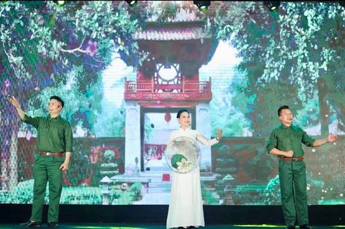 Phát động sáng tác văn học, nghệ thuật với chủ đề 'Hà Nội - Đổi mới và phát triển'